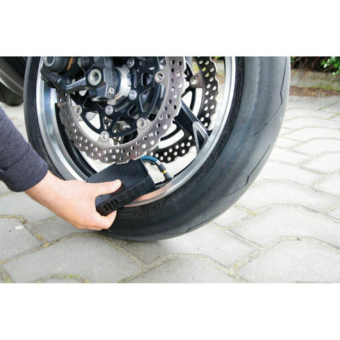 Compresor aer Mini pentru motocicleta si bicicleta cu baterii 8xLR6 AA Lampa